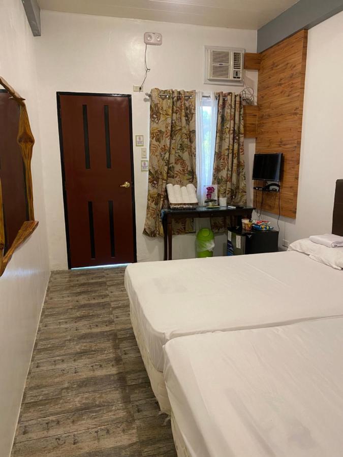 Floating Sanctuary Resort Powered By Cocotel Bulacan Room photo